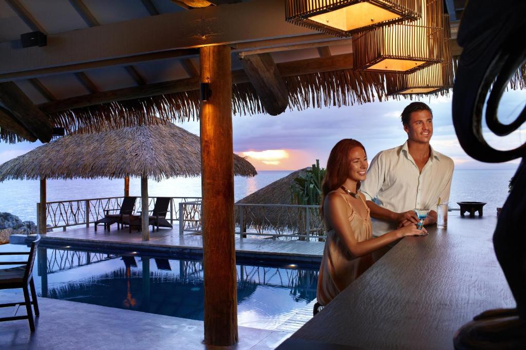Tadrai Island Resort Mana Island Exterior foto